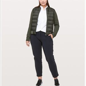 Lululemon “On the Move” pant
